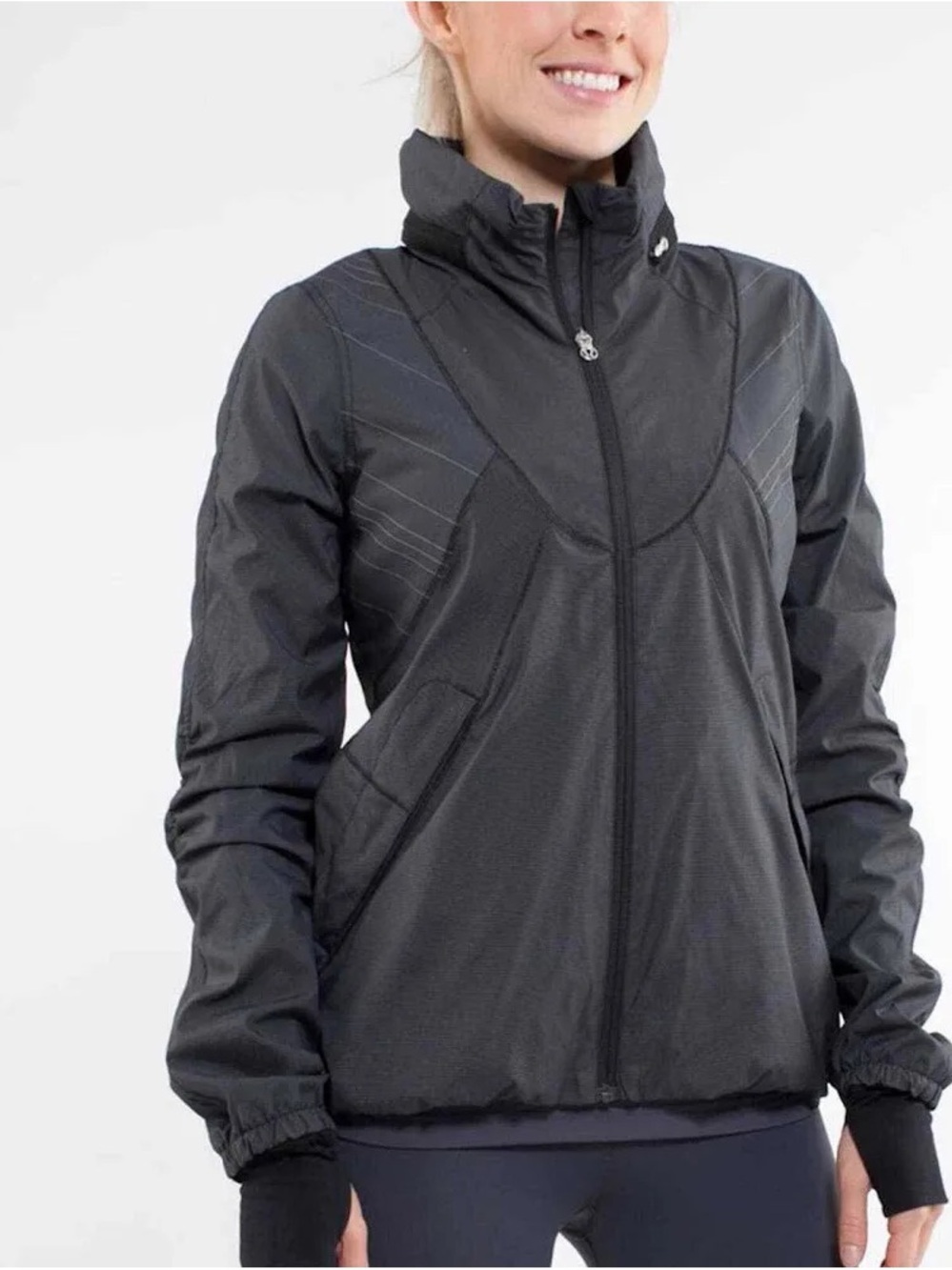 Lululemon Run Hustle Running Jacket - Women’s Size 6 - EUC